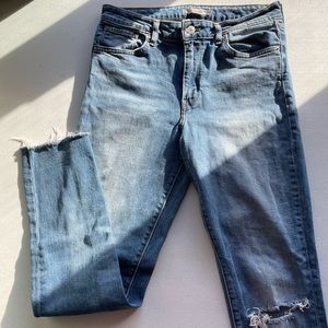 Levi’s high waisted skinny jeans
